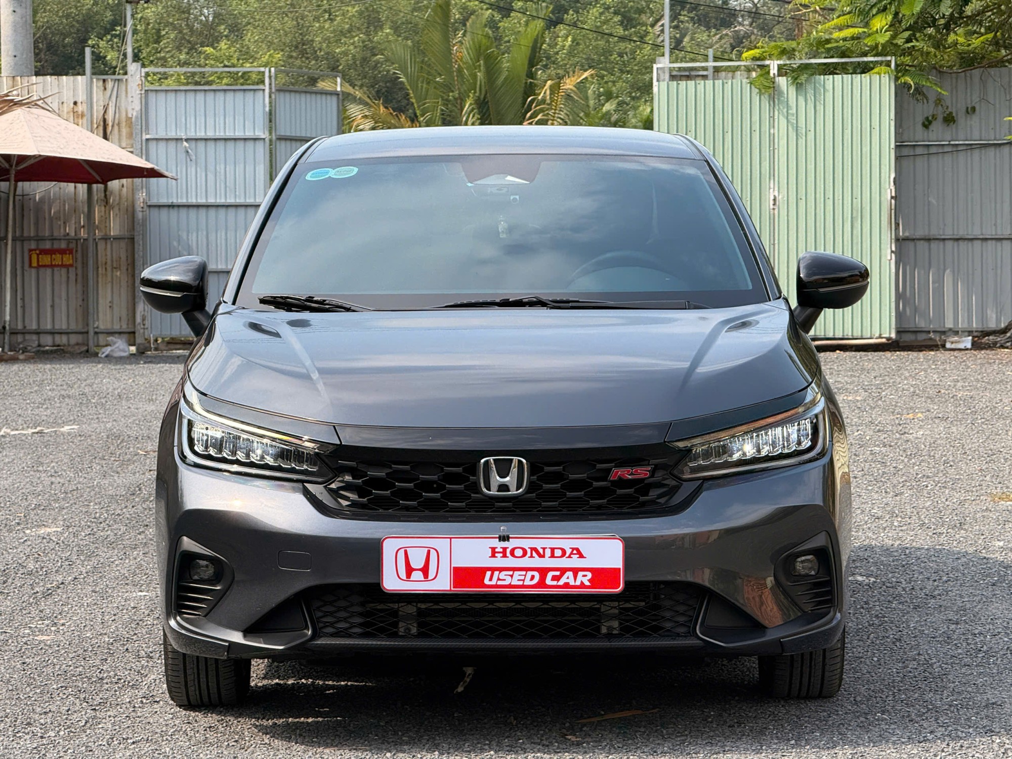 Xe Honda City RS xám đã qua sử dụng